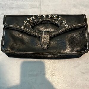 Worthington  genuine leather handbag  EUC black/ silver accents   11.5”x 6”x 2”